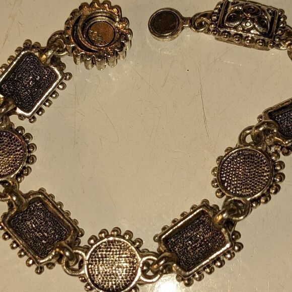 Pink marbled stone silvertone  bracelet - Picture 5 of 5